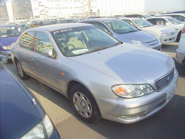 1999 Nissan Cefiro Images