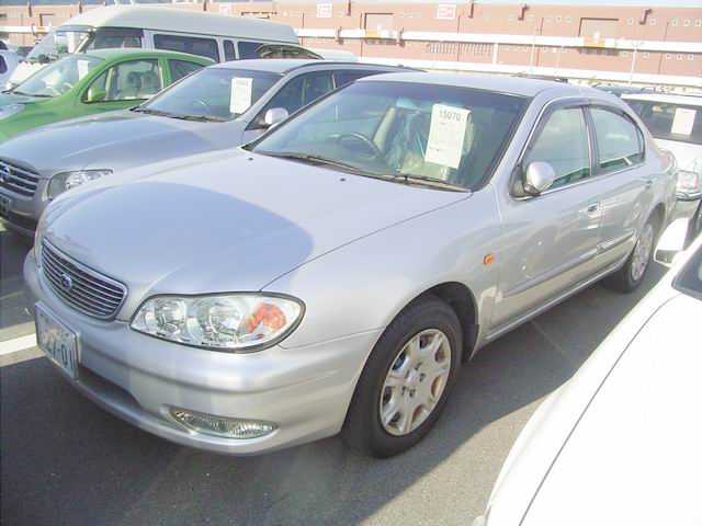 1999 Nissan Cefiro Photos
