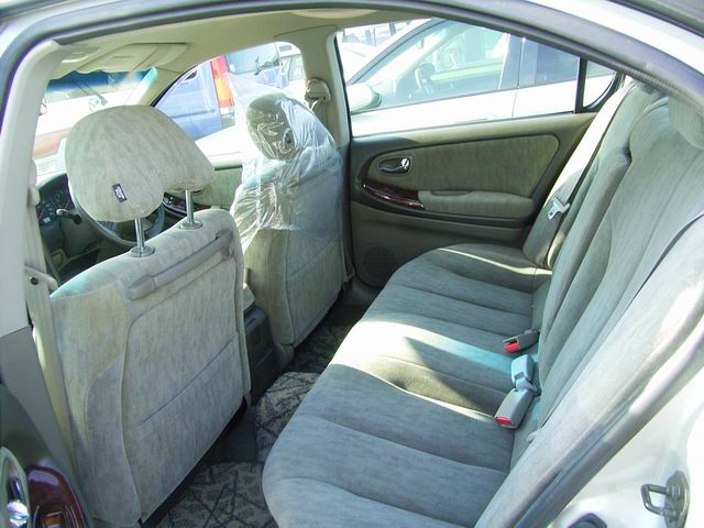 1999 Nissan Cefiro Pictures