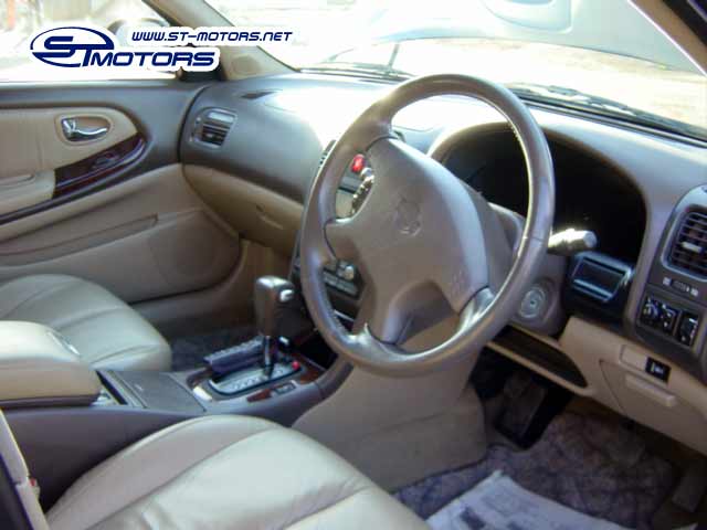 1999 Nissan Cefiro Pictures