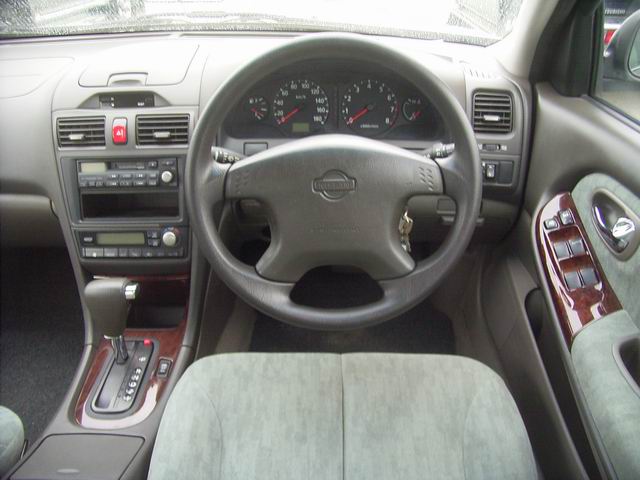 1999 Nissan Cefiro Photos