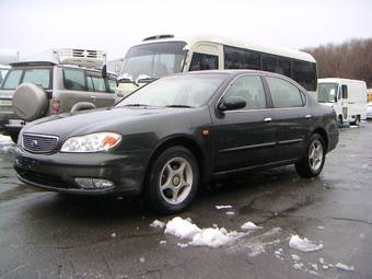 1999 Nissan Cefiro Photos