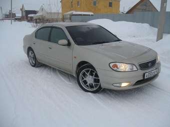 1999 Nissan Cefiro Pictures