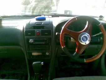 1999 Nissan Cefiro Pics