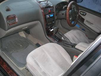 1999 Nissan Cefiro Pictures