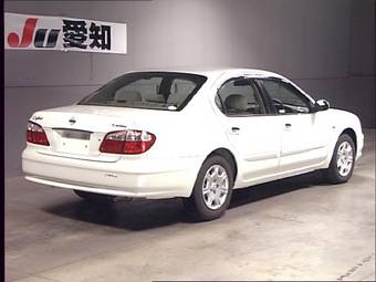 1999 Nissan Cefiro Pictures