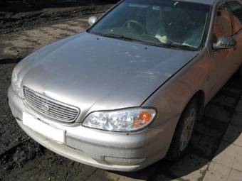 1999 Nissan Cefiro Images