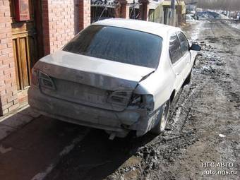 1999 Nissan Cefiro Photos