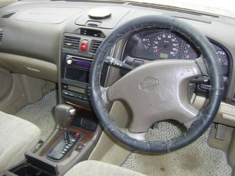 1999 Nissan Cefiro Pictures