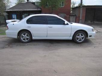 1999 Nissan Cefiro Photos