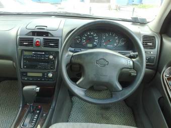 1999 Nissan Cefiro Photos