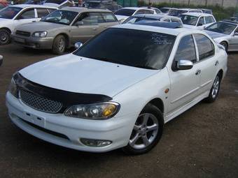 1999 Nissan Cefiro Photos