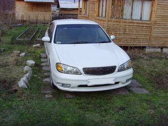 1999 Nissan Cefiro Pictures