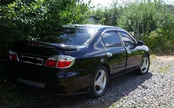 1999 Nissan Cefiro Pictures