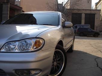 1999 Nissan Cefiro Photos