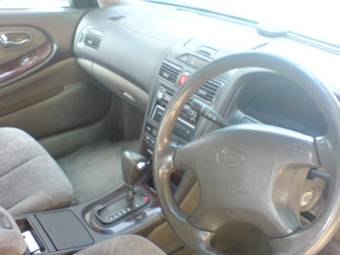 1999 Nissan Cefiro Pictures