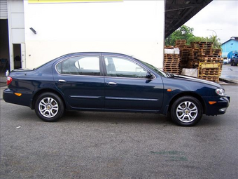 2000 Nissan Cefiro