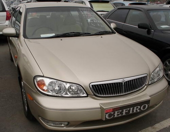 2000 Nissan Cefiro