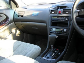 Nissan Cefiro