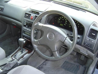 Nissan Cefiro