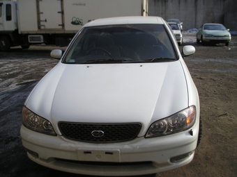 2000 Nissan Cefiro