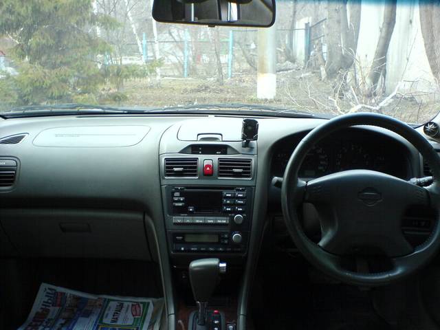 2000 Nissan Cefiro