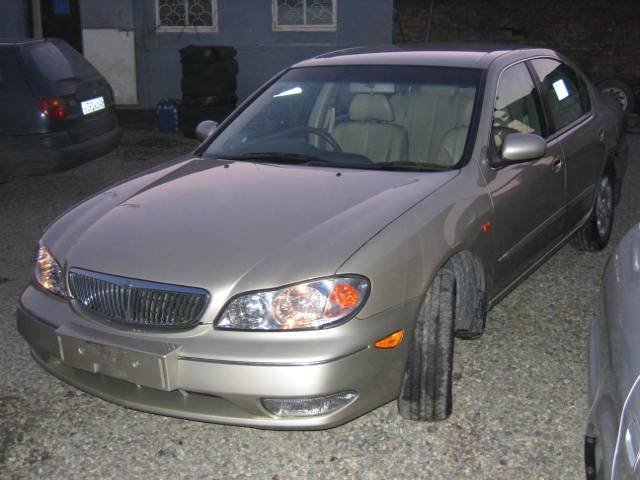 2000 Nissan Cefiro