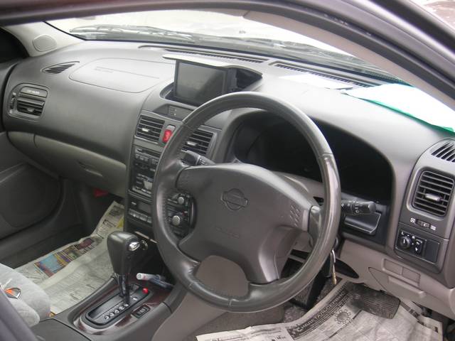 2000 Nissan Cefiro