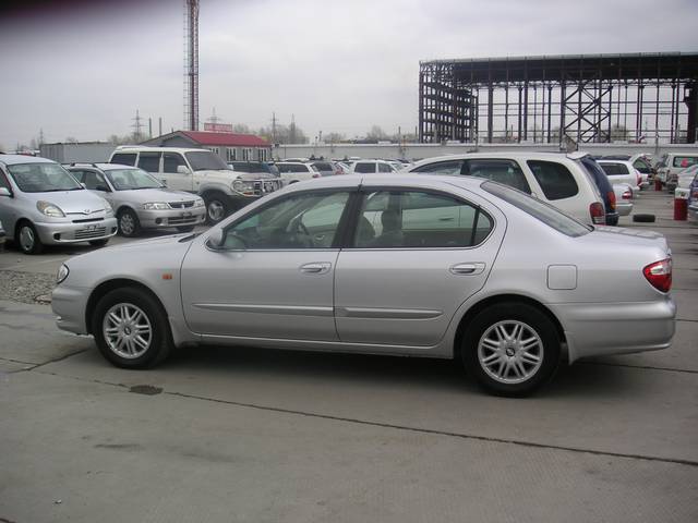 2000 Nissan Cefiro