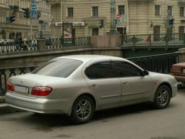 2000 Nissan Cefiro