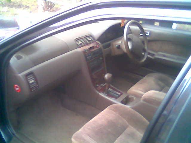 2000 Nissan Cefiro