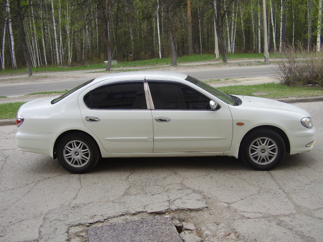 2000 Nissan Cefiro