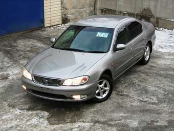 2000 Nissan Cefiro