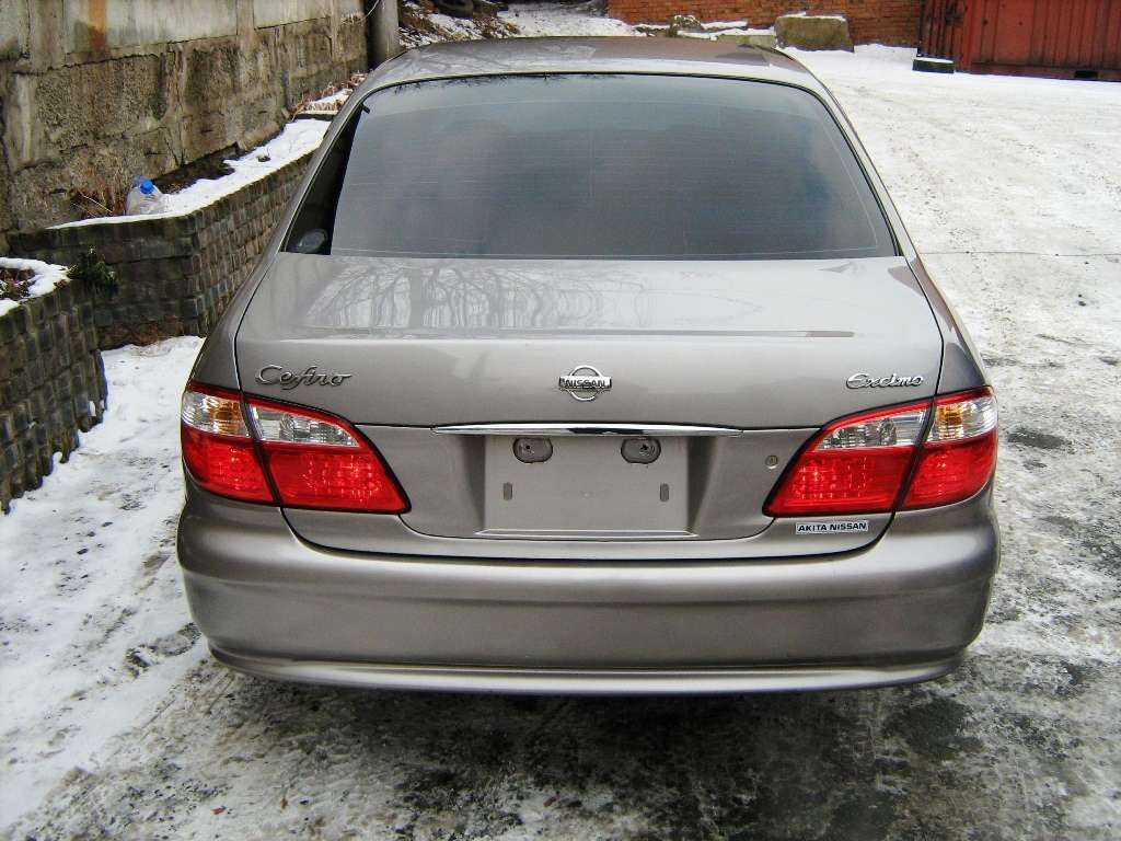 2000 Nissan Cefiro