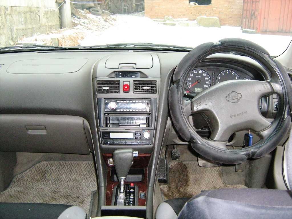 2000 Nissan Cefiro