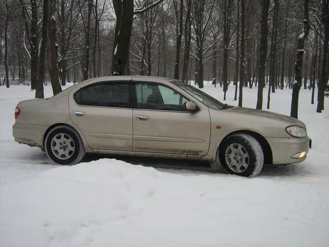 2000 Nissan Cefiro