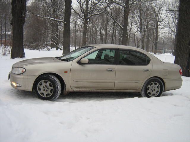 2000 Nissan Cefiro