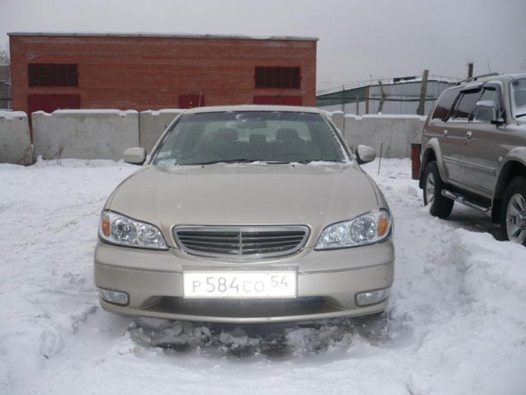 2000 Nissan Cefiro