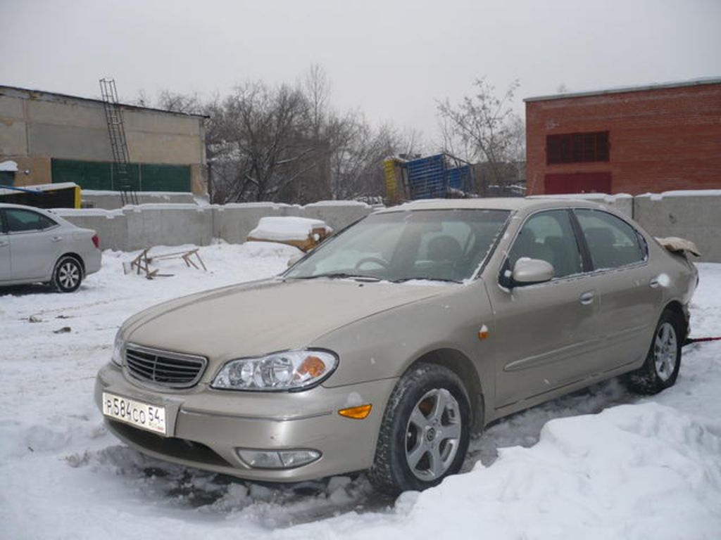 2000 Nissan Cefiro