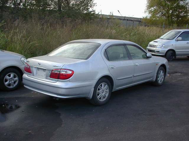 2000 Nissan Cefiro Pictures