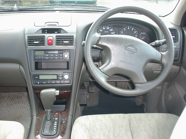 2000 Nissan Cefiro Pics