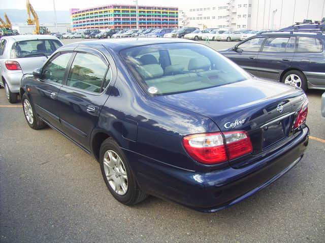 2000 Nissan Cefiro Pictures