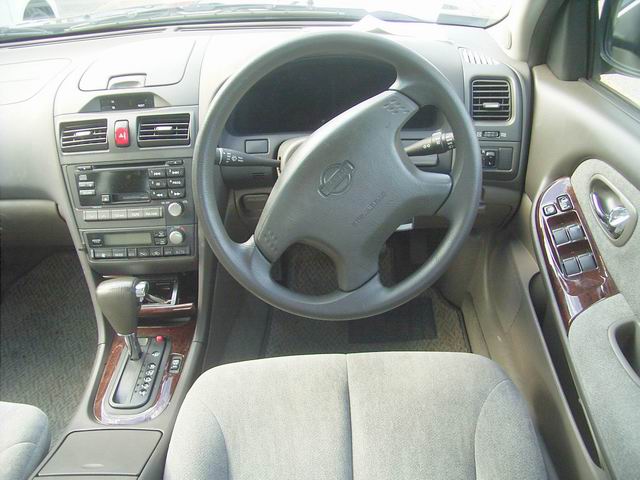 2000 Nissan Cefiro Pictures