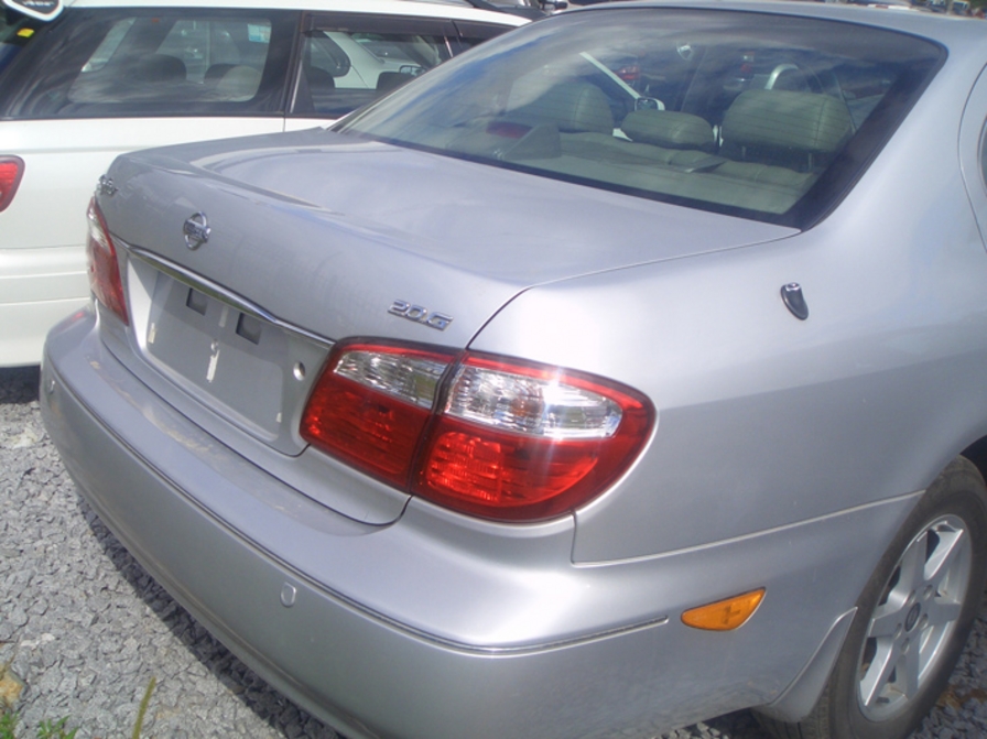 2000 Nissan Cefiro Images