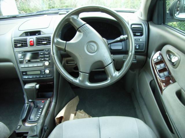 2000 Nissan Cefiro Pictures