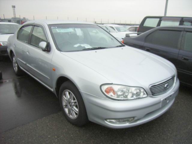 2000 Nissan Cefiro Photos