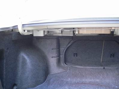 2000 Nissan Cefiro Photos