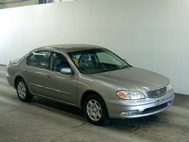 2000 Nissan Cefiro Pics