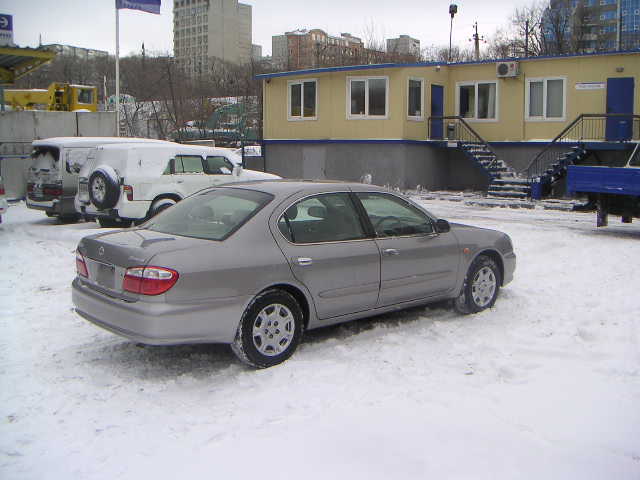 2000 Nissan Cefiro Photos