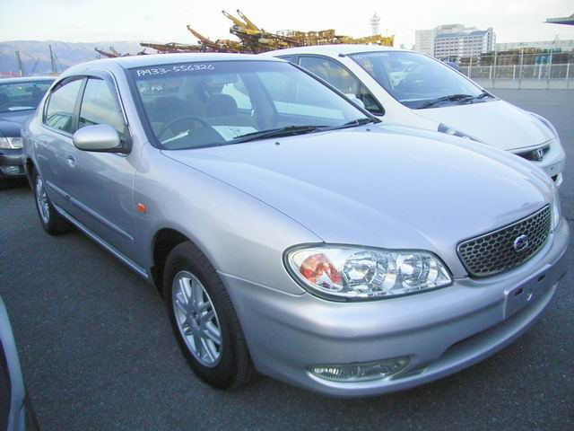 2000 Nissan Cefiro Pics